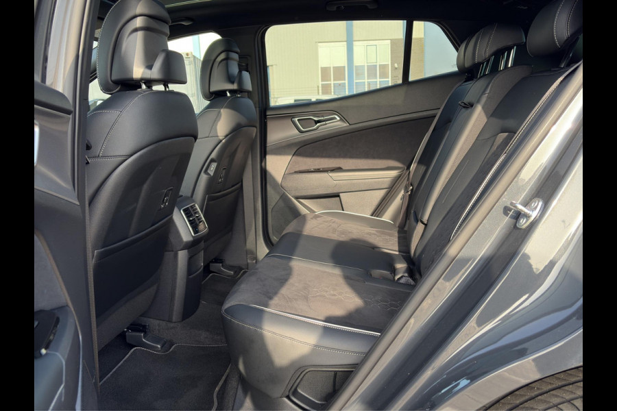 Kia Sportage 1.6 T-GDi Plug-in Hybrid AWD GT-Line Automaat | Adapt. Cruise | Stoel- en Stuurverwarming | Pano Schuif/Kanteldak | Elektr. Voorstoelen |