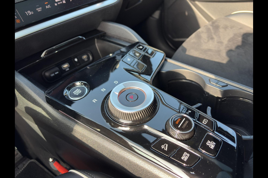 Kia Sportage 1.6 T-GDi Hybrid GT-Line Automaat | Adapt. Cruise | Stoel- en Stuurverwarming | Pano Schuif/Kanteldak | Elektr. Voorstoelen |