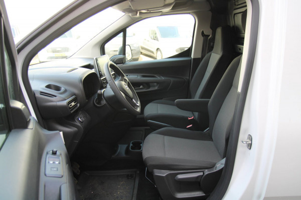 Opel Combo 1.5 BlueHDi 102PK L1 / App connect / Multi stuur / Camera