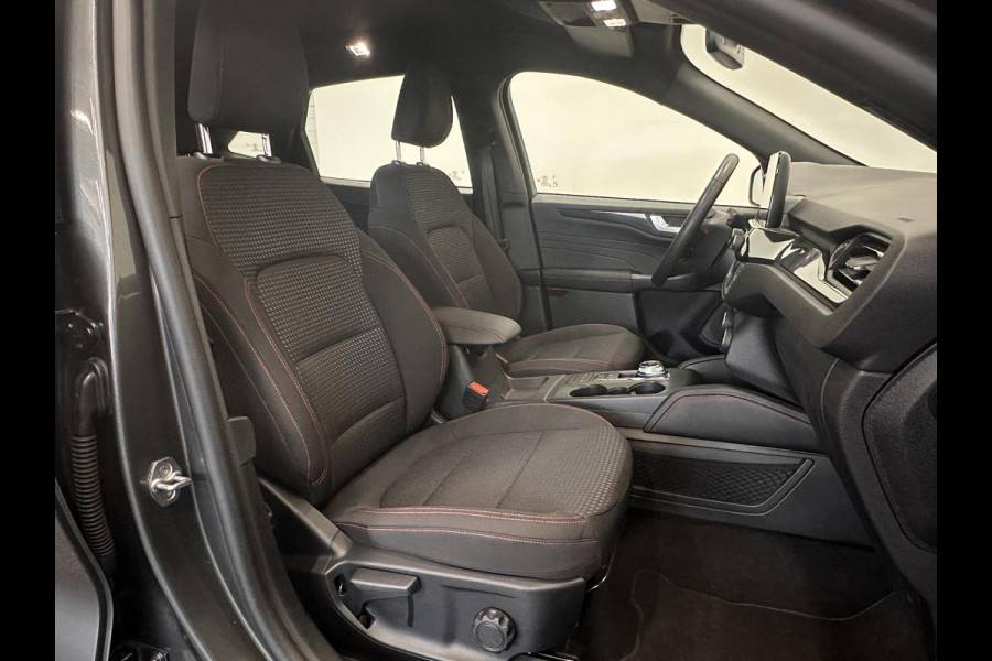 Ford Kuga 2.5 PHEV ST-Line Airco ECC Navi Carplay PDC VA + Camera Full LED 18" Velgen Cruise Control