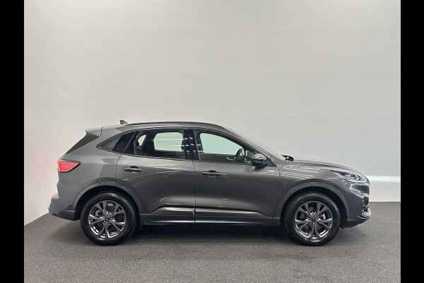 Ford Kuga 2.5 PHEV ST-Line Airco ECC Navi Carplay PDC VA + Camera Full LED 18" Velgen Cruise Control