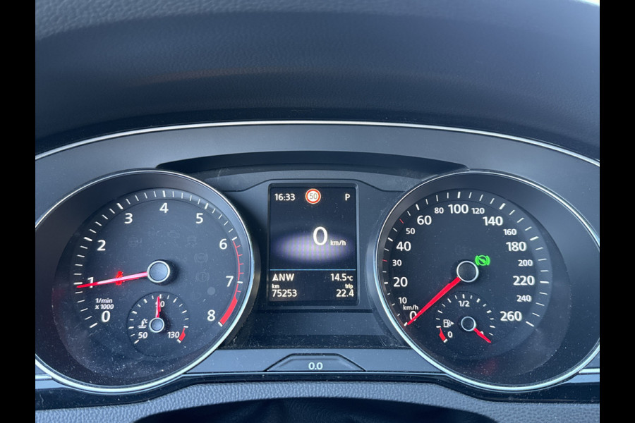 Volkswagen Passat Variant 1.5 TSI 150PK DSG BUSINESS CAMERA/ACC/NAVI