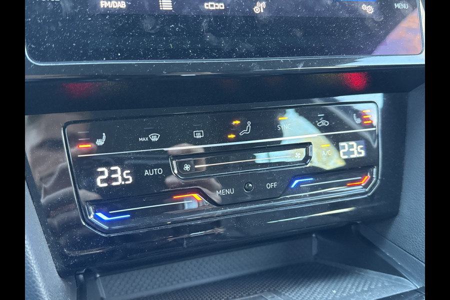 Volkswagen Passat Variant 1.5 TSI 150PK DSG BUSINESS CAMERA/ACC/NAVI