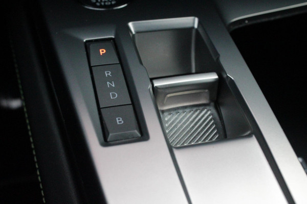 Peugeot 308 SW 1.6 PHEV 225PK GT PACK BUSINESS | MATRIX LED VERLICHTING | ELEKTRISCHE STOEL MET GEHEUGEN FUNCTIE | STUUR / STOEL VERWARMING | AGR BESTUURDERSSTOEL MET MASAGE FUNCTIE | ELEKTRISCHE ACHTERKLEP | 360° CAMERA | KEYLESS ENTRY/START | ADAPTIVE CRUISE CONTROL | 19" LICHTMETALEN VELGEN | DRAADLOZE TELEFOONLADER | DRAADLOZE APPLE CARPLAY/ANDROID AUTO | NAVIGATIE | ALCANTARA BEKLEDING | FOCAL PREMIUM AUDIO | DODEHOEK DETECTIE | VOORRUIT VERWARMING | SFEER VERLICHTING | KEYLESS ENTRY / START |