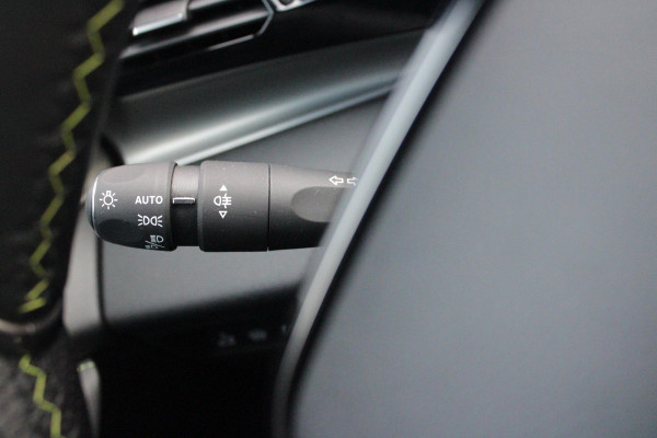 Peugeot 308 SW 1.6 PHEV 225PK GT PACK BUSINESS | MATRIX LED VERLICHTING | ELEKTRISCHE STOEL MET GEHEUGEN FUNCTIE | STUUR / STOEL VERWARMING | AGR BESTUURDERSSTOEL MET MASAGE FUNCTIE | ELEKTRISCHE ACHTERKLEP | 360° CAMERA | KEYLESS ENTRY/START | ADAPTIVE CRUISE CONTROL | 19" LICHTMETALEN VELGEN | DRAADLOZE TELEFOONLADER | DRAADLOZE APPLE CARPLAY/ANDROID AUTO | NAVIGATIE | ALCANTARA BEKLEDING | FOCAL PREMIUM AUDIO | DODEHOEK DETECTIE | VOORRUIT VERWARMING | SFEER VERLICHTING | KEYLESS ENTRY / START |