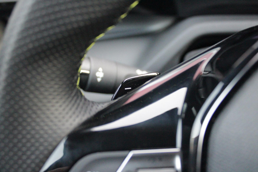 Peugeot 308 SW 1.6 PHEV 225PK GT PACK BUSINESS | MATRIX LED VERLICHTING | ELEKTRISCHE STOEL MET GEHEUGEN FUNCTIE | STUUR / STOEL VERWARMING | AGR BESTUURDERSSTOEL MET MASAGE FUNCTIE | ELEKTRISCHE ACHTERKLEP | 360° CAMERA | KEYLESS ENTRY/START | ADAPTIVE CRUISE CONTROL | 19" LICHTMETALEN VELGEN | DRAADLOZE TELEFOONLADER | DRAADLOZE APPLE CARPLAY/ANDROID AUTO | NAVIGATIE | ALCANTARA BEKLEDING | FOCAL PREMIUM AUDIO | DODEHOEK DETECTIE | VOORRUIT VERWARMING | SFEER VERLICHTING | KEYLESS ENTRY / START |