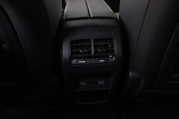 Peugeot 308 SW 1.6 PHEV 225PK GT PACK BUSINESS | MATRIX LED VERLICHTING | ELEKTRISCHE STOEL MET GEHEUGEN FUNCTIE | STUUR / STOEL VERWARMING | AGR BESTUURDERSSTOEL MET MASAGE FUNCTIE | ELEKTRISCHE ACHTERKLEP | 360° CAMERA | KEYLESS ENTRY/START | ADAPTIVE CRUISE CONTROL | 19" LICHTMETALEN VELGEN | DRAADLOZE TELEFOONLADER | DRAADLOZE APPLE CARPLAY/ANDROID AUTO | NAVIGATIE | ALCANTARA BEKLEDING | FOCAL PREMIUM AUDIO | DODEHOEK DETECTIE | VOORRUIT VERWARMING | SFEER VERLICHTING | KEYLESS ENTRY / START |