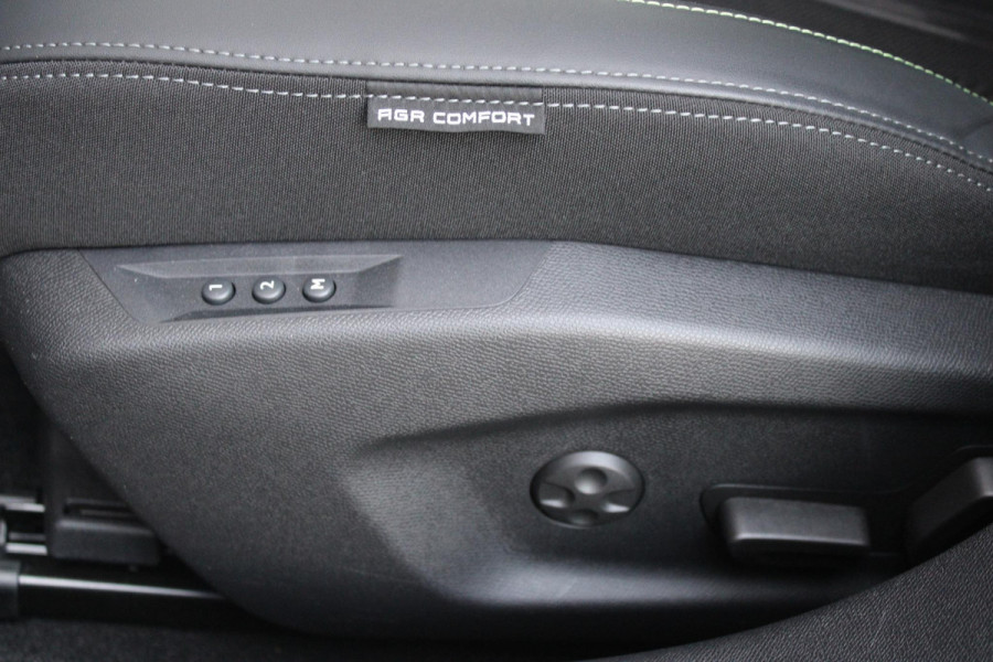 Peugeot 308 SW 1.6 PHEV 225PK GT PACK BUSINESS | MATRIX LED VERLICHTING | ELEKTRISCHE STOEL MET GEHEUGEN FUNCTIE | STUUR / STOEL VERWARMING | AGR BESTUURDERSSTOEL MET MASAGE FUNCTIE | ELEKTRISCHE ACHTERKLEP | 360° CAMERA | KEYLESS ENTRY/START | ADAPTIVE CRUISE CONTROL | 19" LICHTMETALEN VELGEN | DRAADLOZE TELEFOONLADER | DRAADLOZE APPLE CARPLAY/ANDROID AUTO | NAVIGATIE | ALCANTARA BEKLEDING | FOCAL PREMIUM AUDIO | DODEHOEK DETECTIE | VOORRUIT VERWARMING | SFEER VERLICHTING | KEYLESS ENTRY / START |