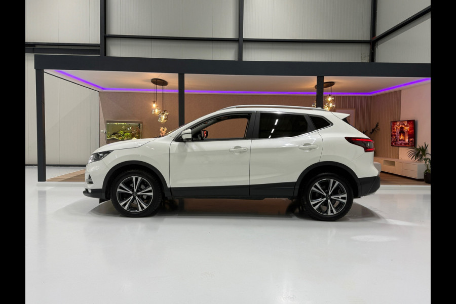Nissan QASHQAI 158PK Aut. 360° Camera Trekhaak Pano Stoelverw. Lane Assist Navi Climate Pdc Winterpack Isofix Comfortstoelen