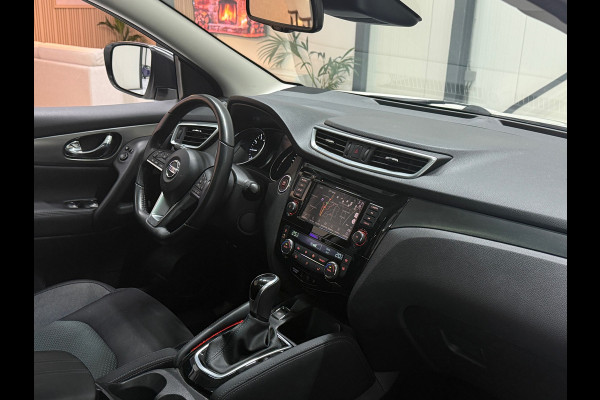 Nissan QASHQAI 158PK Aut. 360° Camera Trekhaak Pano Stoelverw. Lane Assist Navi Climate Pdc Winterpack Isofix Comfortstoelen