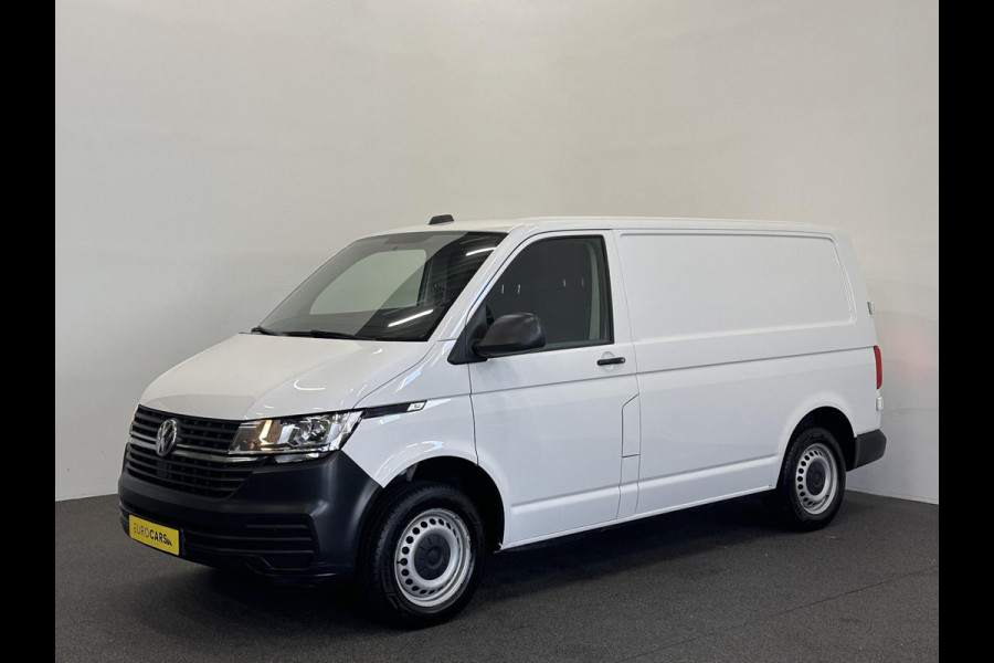 Volkswagen Transporter 2.0 TDI L1H1 Comfortline 150 PK Airco Cruise Control Trekhaak Parkeersensoren
