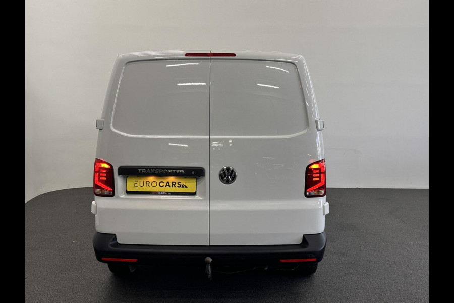 Volkswagen Transporter 2.0 TDI L1H1 Comfortline 150 PK Airco Cruise Control Trekhaak Parkeersensoren