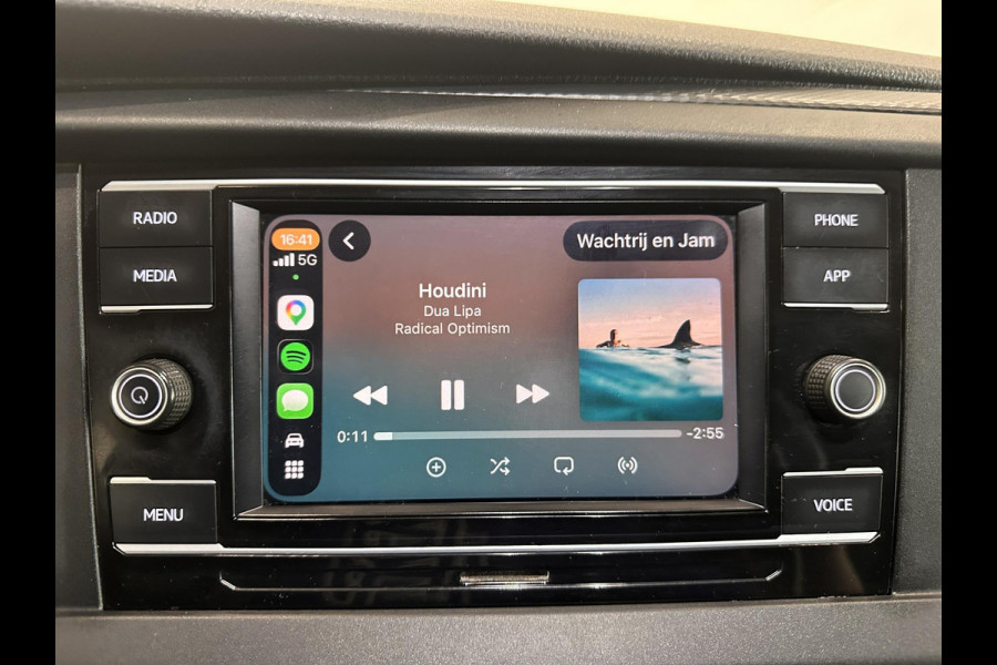 Volkswagen Transporter 2.0 TDI L1H1 Comfortline 150 PK Airco Cruise Control Trekhaak Parkeersensoren