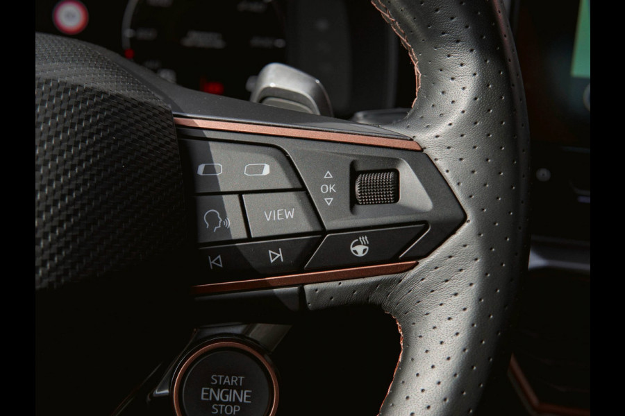 CUPRA Leon 1.4 e-Hybrid VZ Business Cupra-knop|Camera|Kuipstoelen|Carplay|Sfeerverlichting