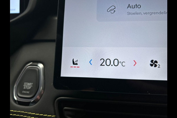 Lynk & Co 01 1.5 More Leder| Pano | Stoel+Stuurwielverwarming | Keyless