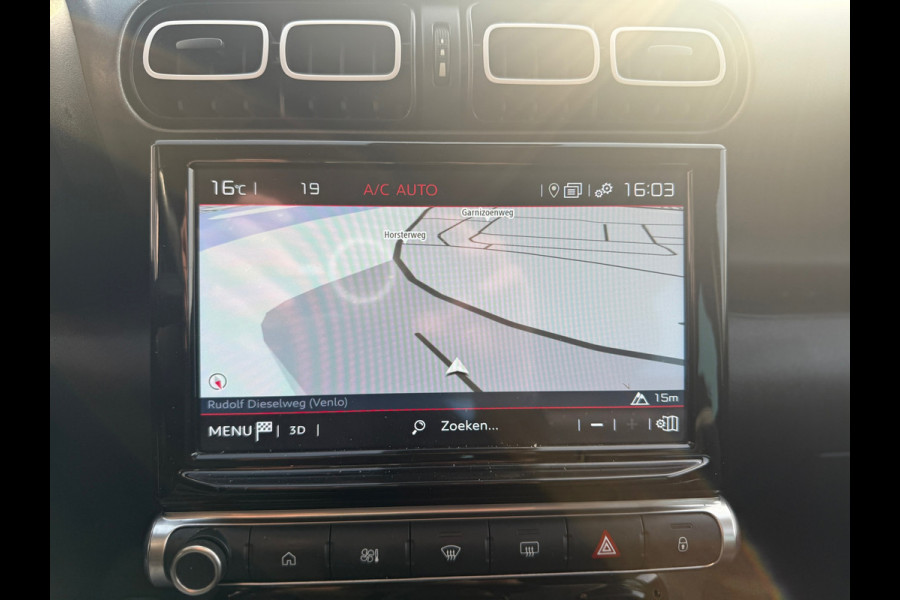 Citroën C3 Aircross 1.2 PureTech Shine Automaat (BOVAG/RIJKLAARPRÏJS)