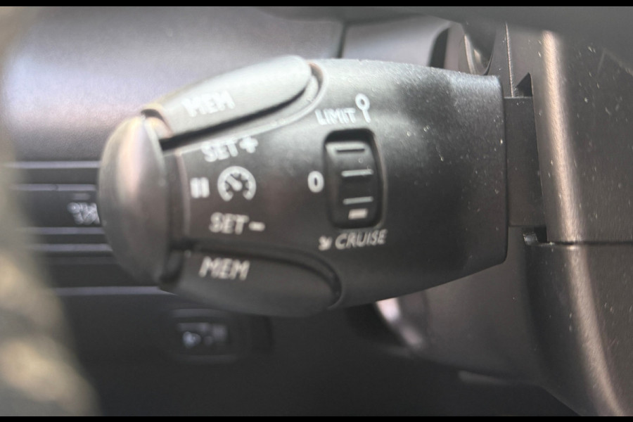 Citroën C3 Aircross 1.2 PureTech Shine Automaat (BOVAG/RIJKLAARPRÏJS)