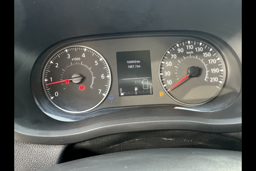 Renault Master T35 2.3 dCi 180 L2H2 Energy