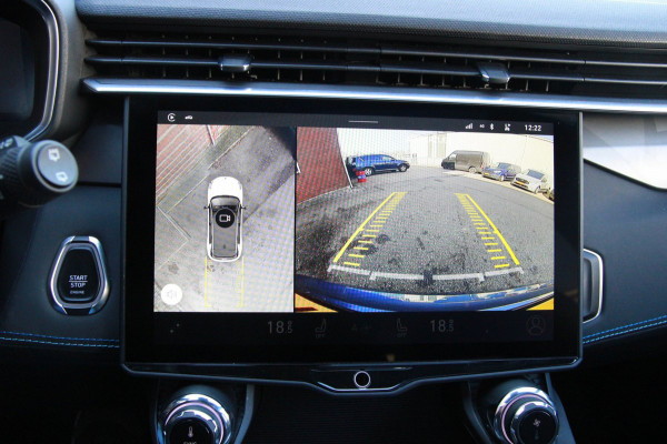 Lynk & Co 01 1.5 PHEV / 360 camera / Panoramadak / Stoelverwarming