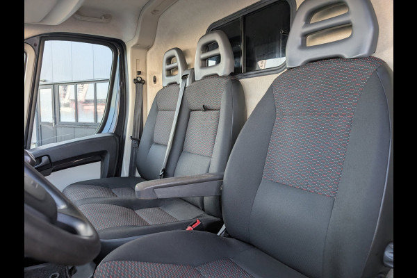 Citroën Jumper 35 2.0 L3H2 AIRCO CRUISE NAVI 2,5T TREKHAAK 3ZITPLAATSEN