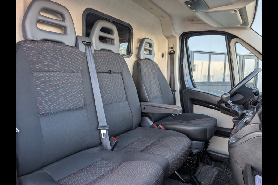 Citroën Jumper 35 2.0 L3H2 AIRCO CRUISE NAVI 2,5T TREKHAAK 3ZITPLAATSEN