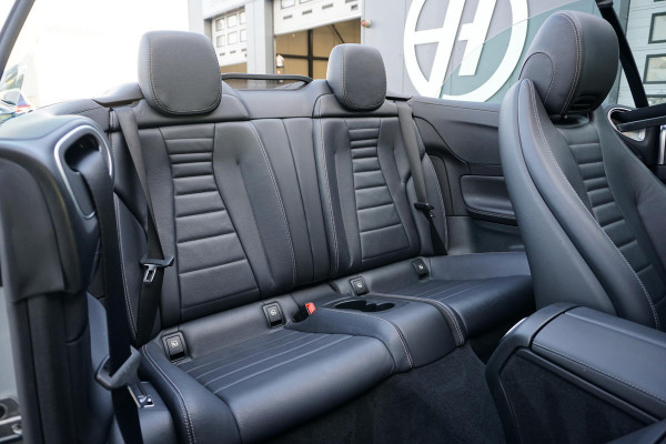 Mercedes-Benz E-Klasse Cabrio 200 Premium AMG + CAMERA / AIRSCARF / SFEERVERLICHTING