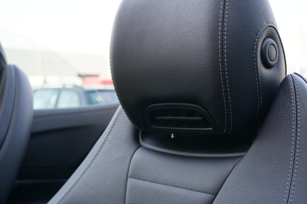 Mercedes-Benz E-Klasse Cabrio 200 Premium AMG + CAMERA / AIRSCARF / SFEERVERLICHTING