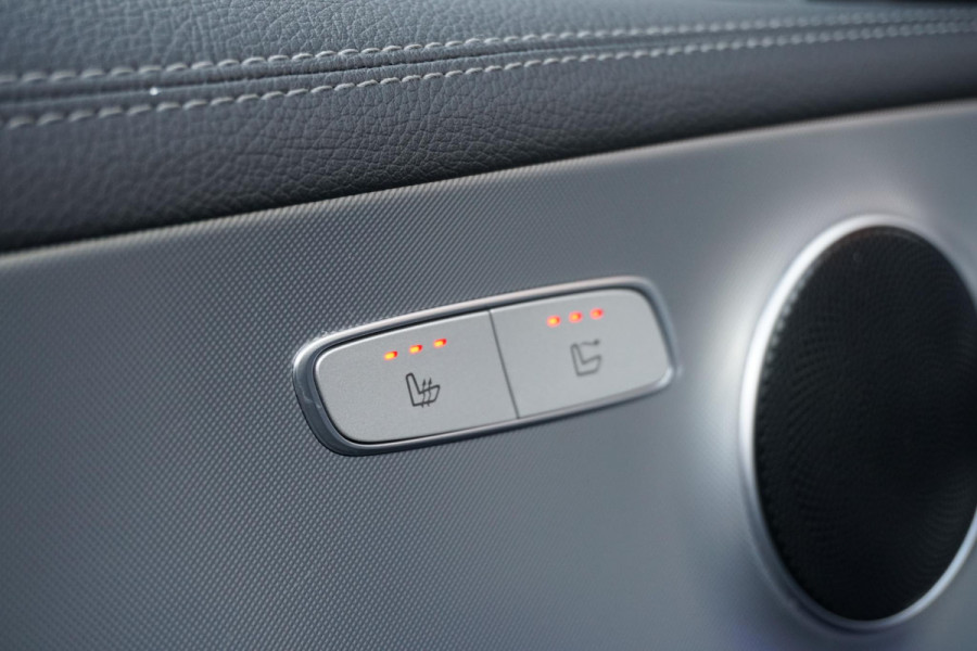 Mercedes-Benz E-Klasse Cabrio 200 Premium AMG + CAMERA / AIRSCARF / SFEERVERLICHTING