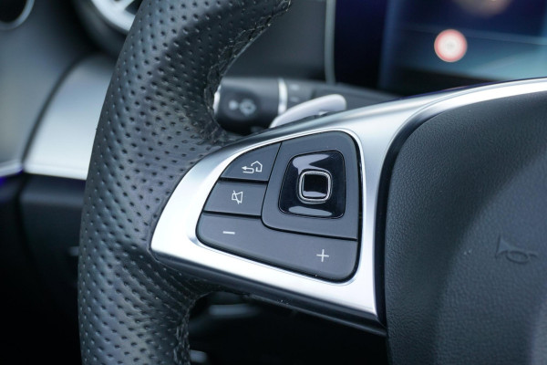 Mercedes-Benz E-Klasse Cabrio 200 Premium AMG + CAMERA / AIRSCARF / SFEERVERLICHTING