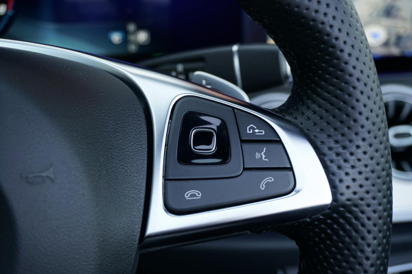 Mercedes-Benz E-Klasse Cabrio 200 Premium AMG + CAMERA / AIRSCARF / SFEERVERLICHTING