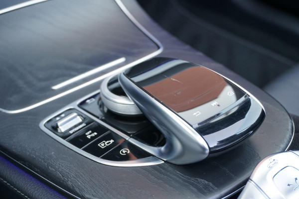 Mercedes-Benz E-Klasse Cabrio 200 Premium AMG + CAMERA / AIRSCARF / SFEERVERLICHTING