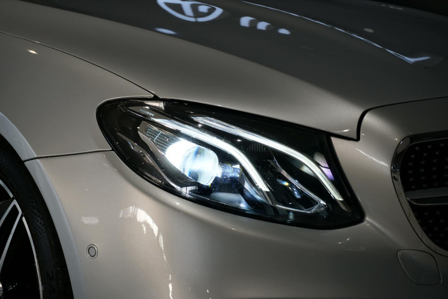 Mercedes-Benz E-Klasse Cabrio 200 Premium AMG + CAMERA / AIRSCARF / SFEERVERLICHTING