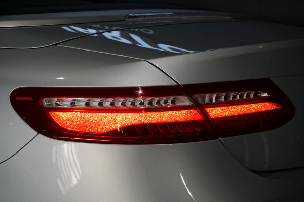 Mercedes-Benz E-Klasse Cabrio 200 Premium AMG + CAMERA / AIRSCARF / SFEERVERLICHTING