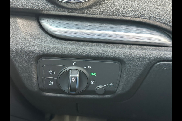 Audi A3 Sportback 35 TFSI CoD NAVI |PANO |LED
