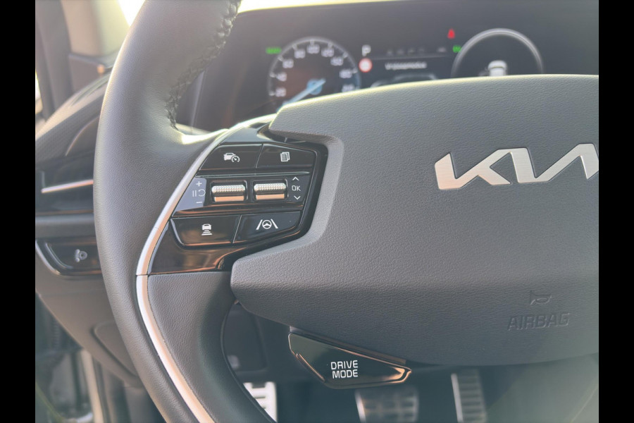 Kia Niro 1.6 GDi PHEV ExecutiveLine Automaat | Elektrische Geheugenstoelen | Leder | Camera | Cruise | Sensoren | Stoelverwaming & Verkoeling | Apple Carplay & Android Auto |