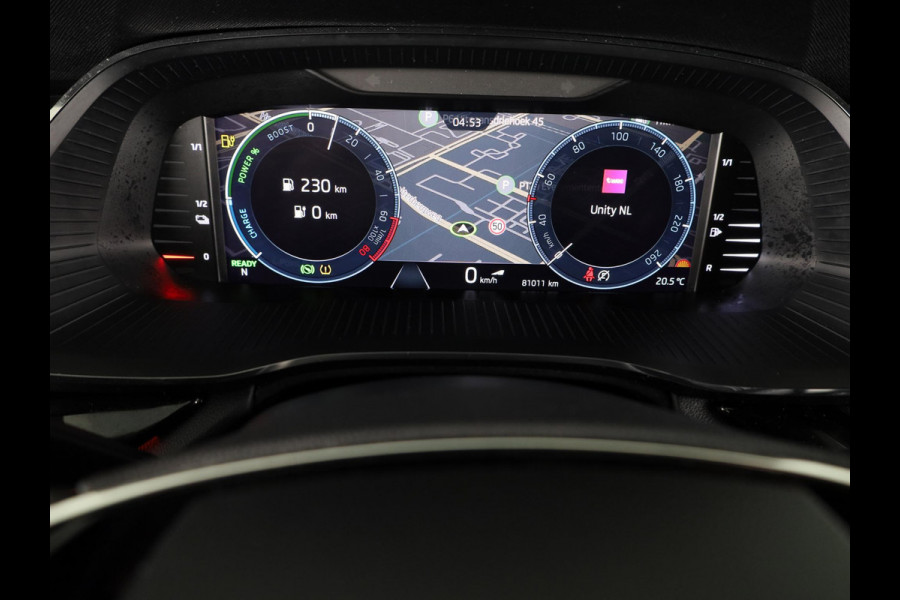 Škoda Octavia Combi 1.4 TSI iV PHEV Sportline Business 204 pk Automaat (DSG) | Verlengde garantie | Navigatie | Parkeersensoren | Adaptieve cruise control | Stoelverwarming |