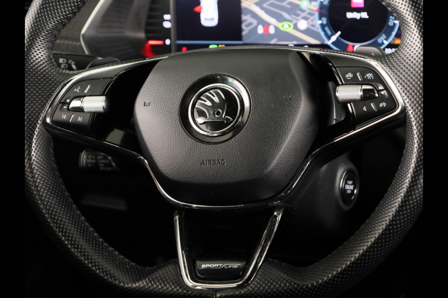 Škoda Octavia Combi 1.4 TSI iV PHEV Sportline Business 204 pk Automaat (DSG) | Verlengde garantie | Navigatie | Parkeersensoren | Adaptieve cruise control | Stoelverwarming |