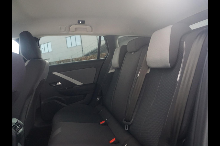 Opel Astra Sports Tourer 1.2 Turbo Edition Afn. Trekhaak