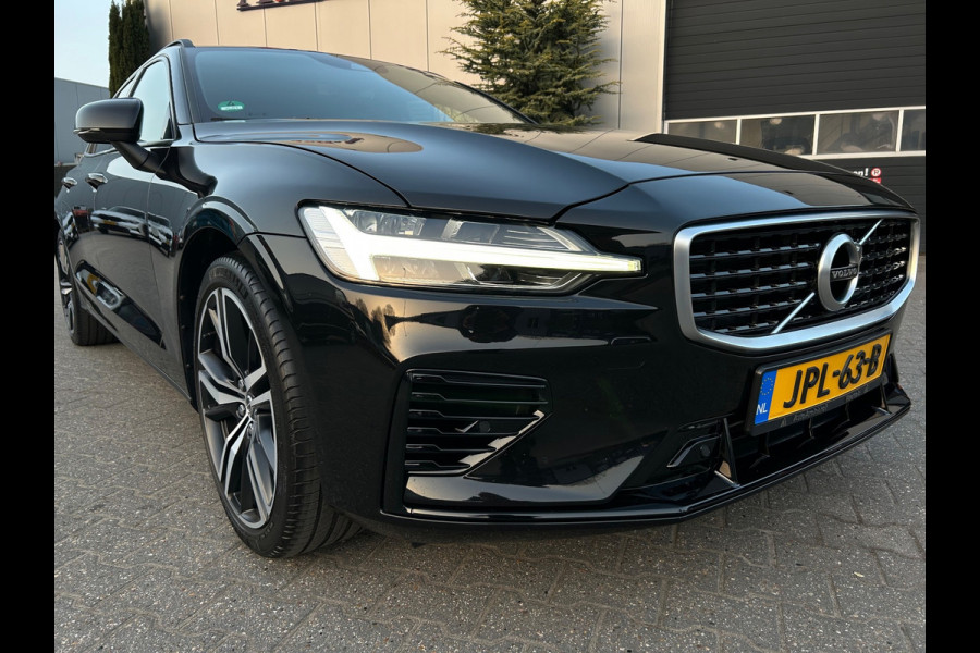 Volvo V60 2.0 T5 R-Design standkachel, camera, wegdraaibare trekhaak