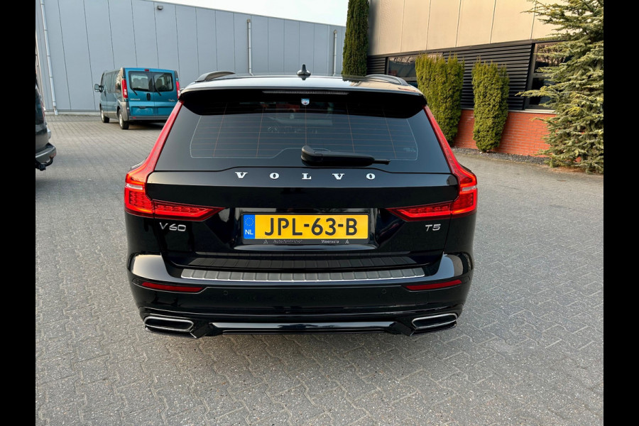 Volvo V60 2.0 T5 R-Design standkachel, camera, wegdraaibare trekhaak