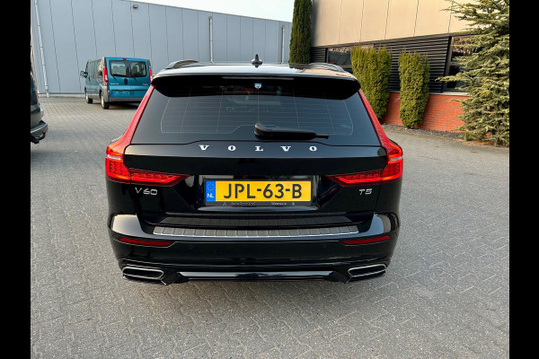 Volvo V60 2.0 T5 R-Design standkachel, camera, wegdraaibare trekhaak