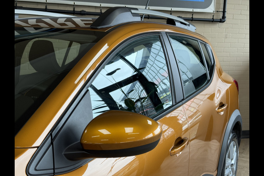 Dacia SANDERO Stepway 1.0 TCe 90 AUT Comfort | Navi | Camera | Clima | Carplay | Cruise control | PDC | LED | 100% Dealer onderhouden!