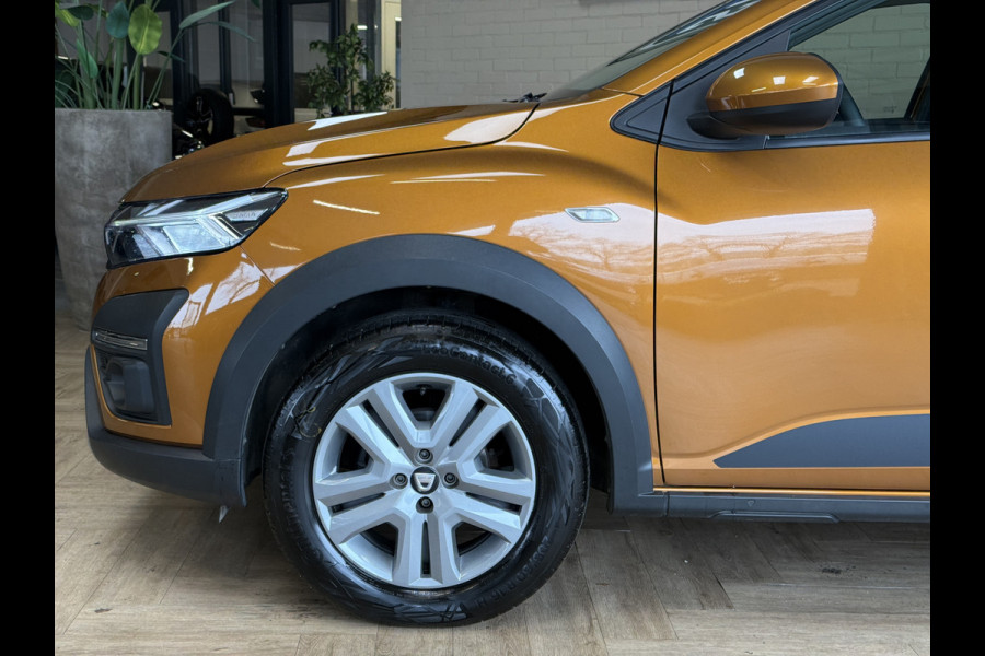 Dacia SANDERO Stepway 1.0 TCe 90 AUT Comfort | Navi | Camera | Clima | Carplay | Cruise control | PDC | LED | 100% Dealer onderhouden!