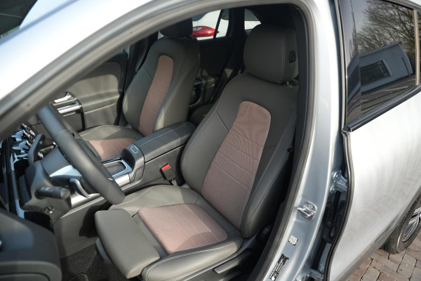 Mercedes-Benz EQA 250+ Business Solution 71 kWh Adapt. Cruise Keyless DAB+ Leer Nieuwstaat!