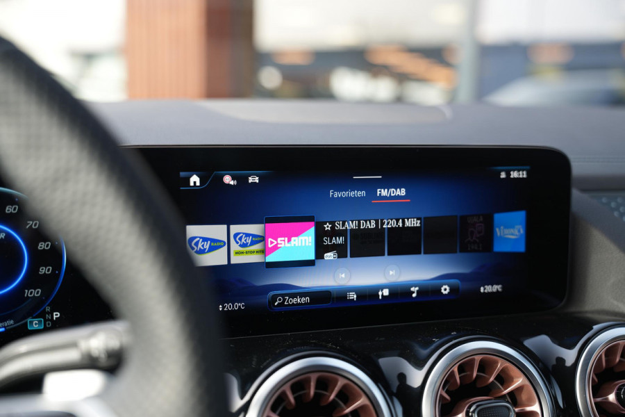 Mercedes-Benz EQA 250+ Business Solution 71 kWh Adapt. Cruise Keyless DAB+ Leer Nieuwstaat!