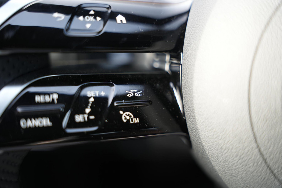 Mercedes-Benz EQA 250+ Business Solution 71 kWh Adapt. Cruise Keyless DAB+ Leer Nieuwstaat!