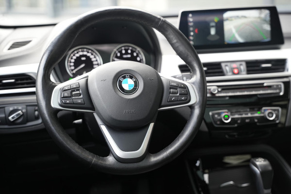 BMW X1 xDrive25e High Executive Panoramadak Adapt Cruise Half leer sport Navi
