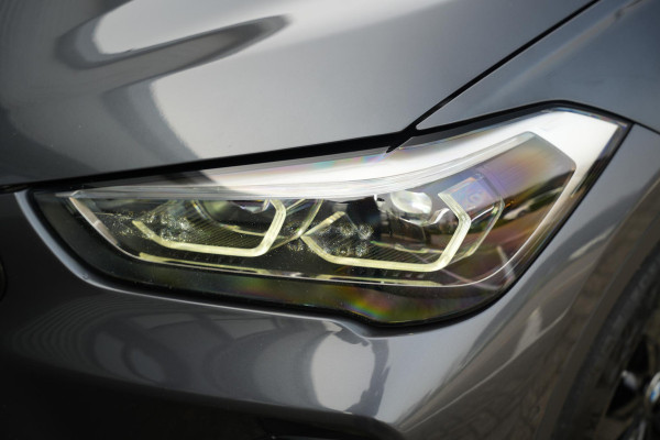 BMW X1 xDrive25e High Executive Panoramadak Adapt Cruise Half leer sport Navi