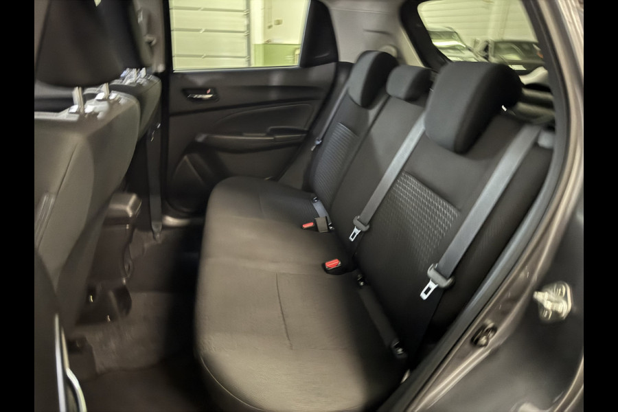 Suzuki Swift 90PK STIJL SMART HYBRID CAMERA/ACC/NAVI/STOELVERW.