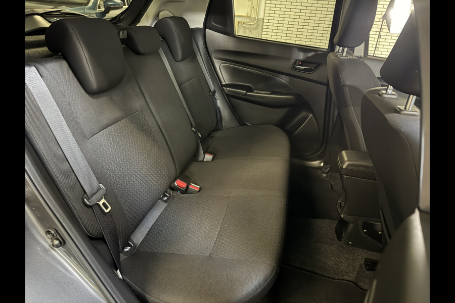 Suzuki Swift 90PK STIJL SMART HYBRID CAMERA/ACC/NAVI/STOELVERW.